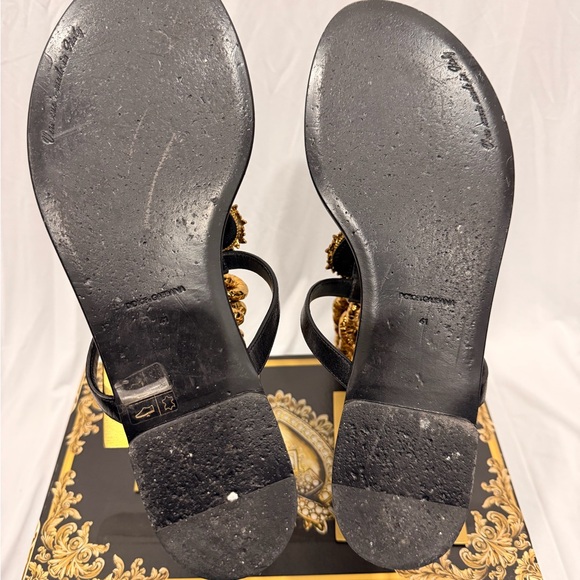 Dolce & Gabbana Elegant Black and Gold Women's Sandals - Picture 3 of 4